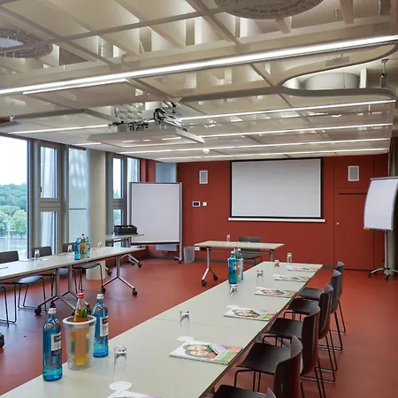 Отель Rossi Берлин